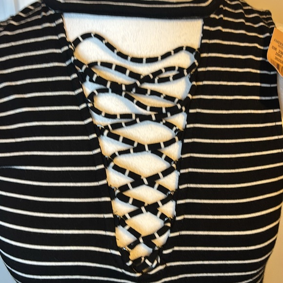 NWT American Eagle sleeveless top - Picture 2 of 5